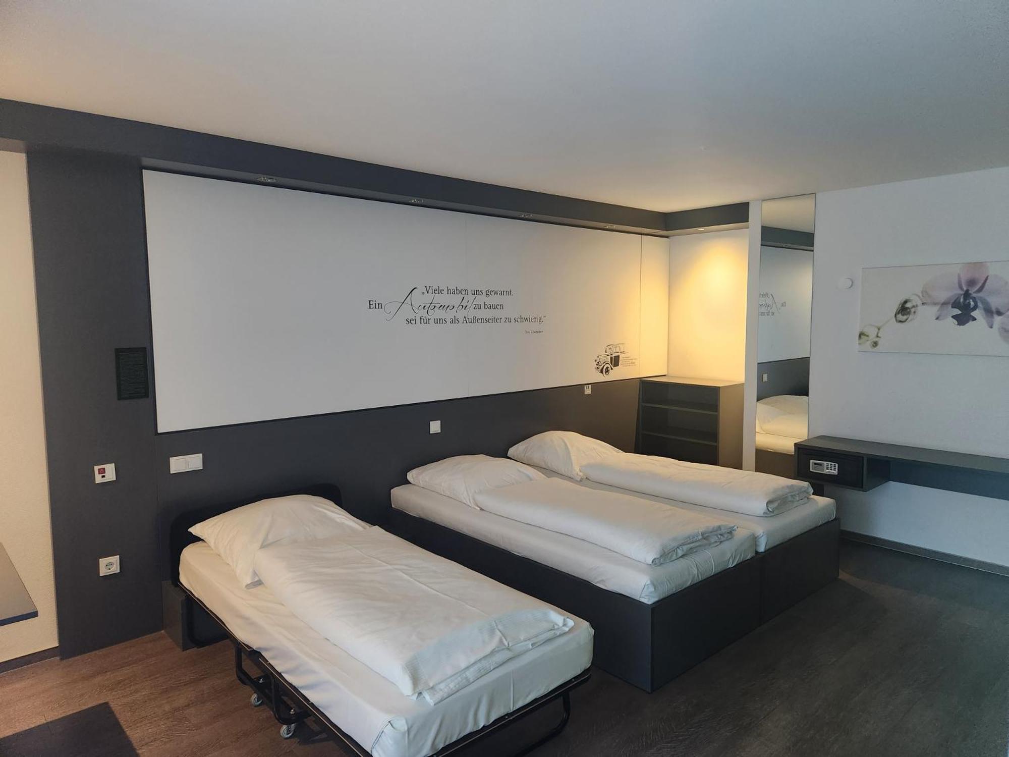Economy-Hotel Ulm Exterior photo
