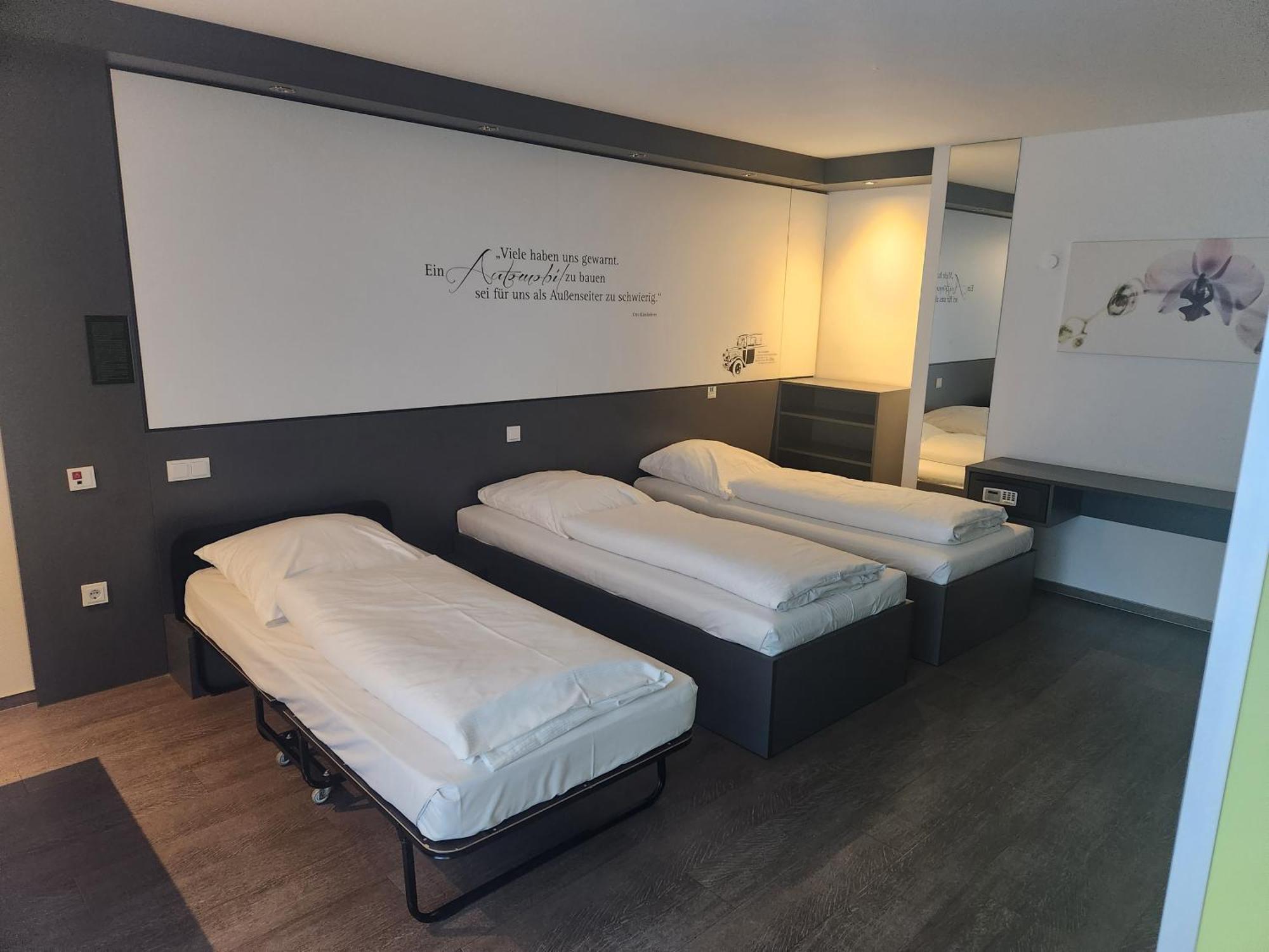 Economy-Hotel Ulm Exterior photo